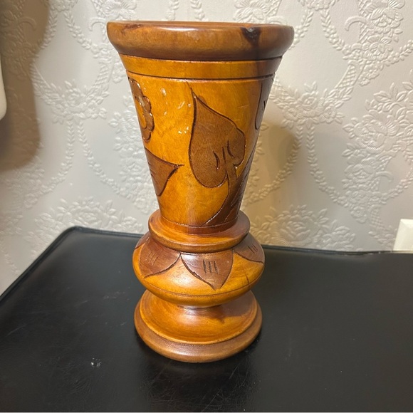 Handcrafted Wooden Vase Folk Art Wood Carved Floral Design 9” high 4.5” across - Picture 3 of 6